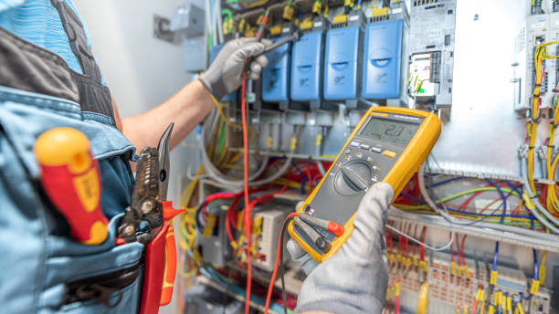 Best Licensed Electrician  in Fetters Hot Springs Agua Liente, CA